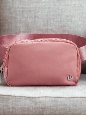 Lululemon Pink everywhere Belt Bag brand new